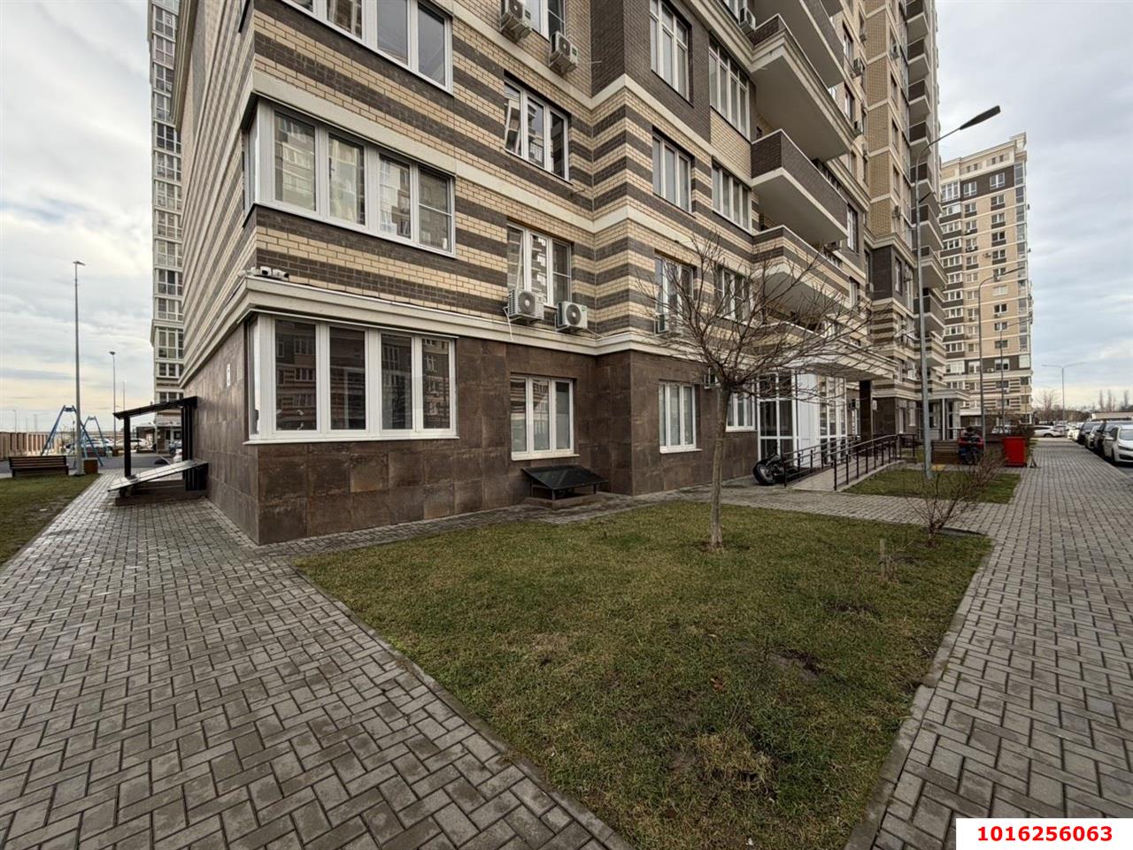 Фото №4: 1-комнатная квартира 41 м² - Краснодар, Прикубанский внутригородской округ, мкр. жилой комплекс Нeo-квартал Красная Площадь, ул. Конгрессная, 19/1к1