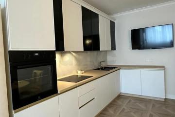 Фото №1: 2-комнатная квартира 86 м² - Краснодар, мкр. Юбилейный, ул. Думенко, 21