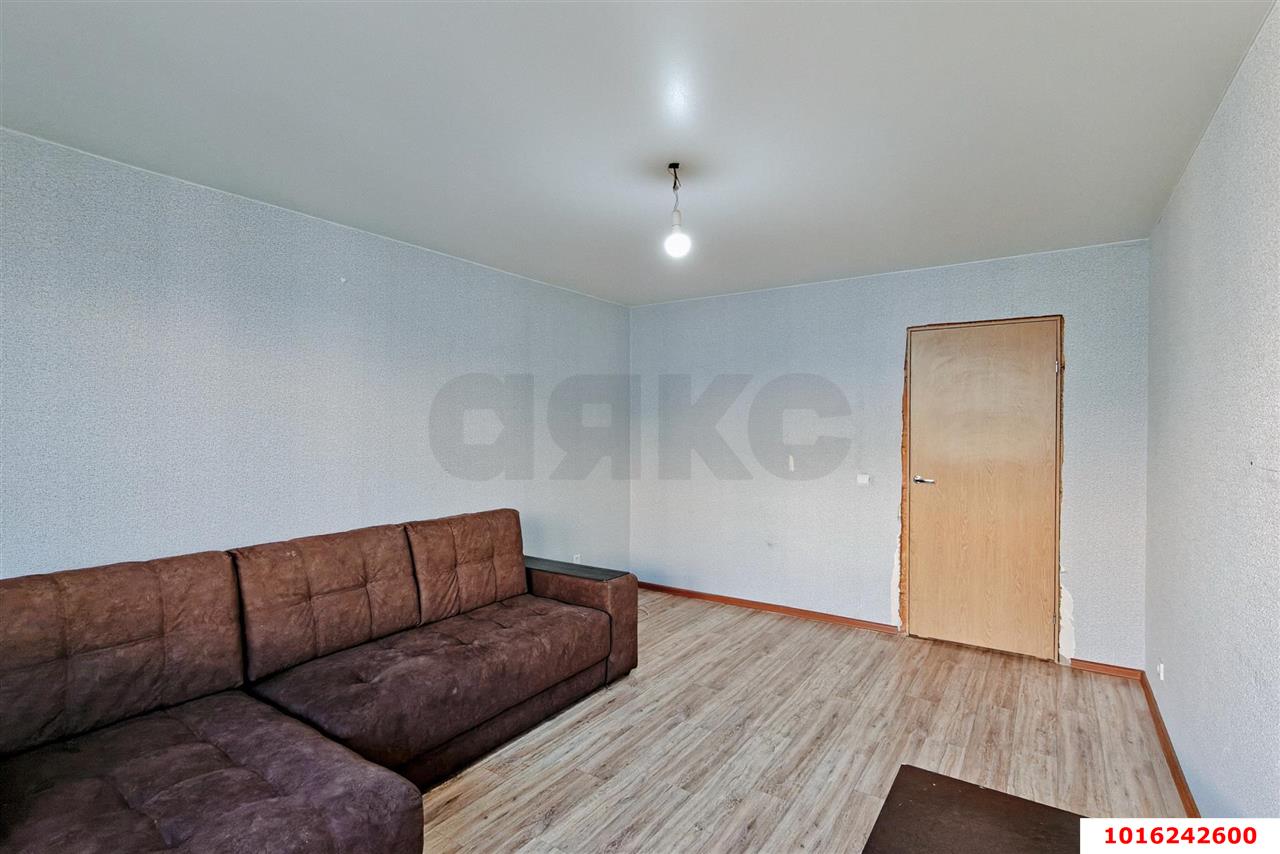 Фото №4: 2-комнатная квартира <span class="whitespace-nowrap">60 м²</span>, <span class="whitespace-nowrap">7/9 эт.</span> - Яблоновский, ул. Гагарина, 192к4