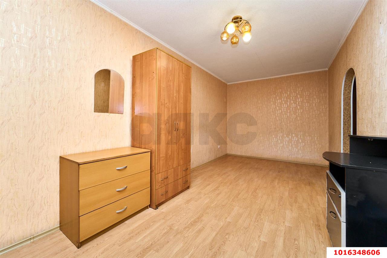 Фото №4: 1-комнатная квартира 36 м² - Краснодар, Прикубанский внутригородской округ, Музыкальный, мкр. Завод Радиоизмерительных Приборов, ул. имени Сергея Есенина, 121