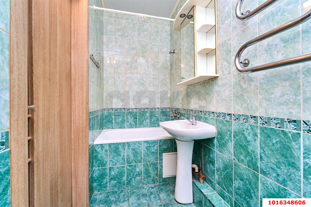 Фото №10: 1-комнатная квартира 36 м² - Краснодар, Прикубанский внутригородской округ, Музыкальный, мкр. Завод Радиоизмерительных Приборов, ул. имени Сергея Есенина, 121