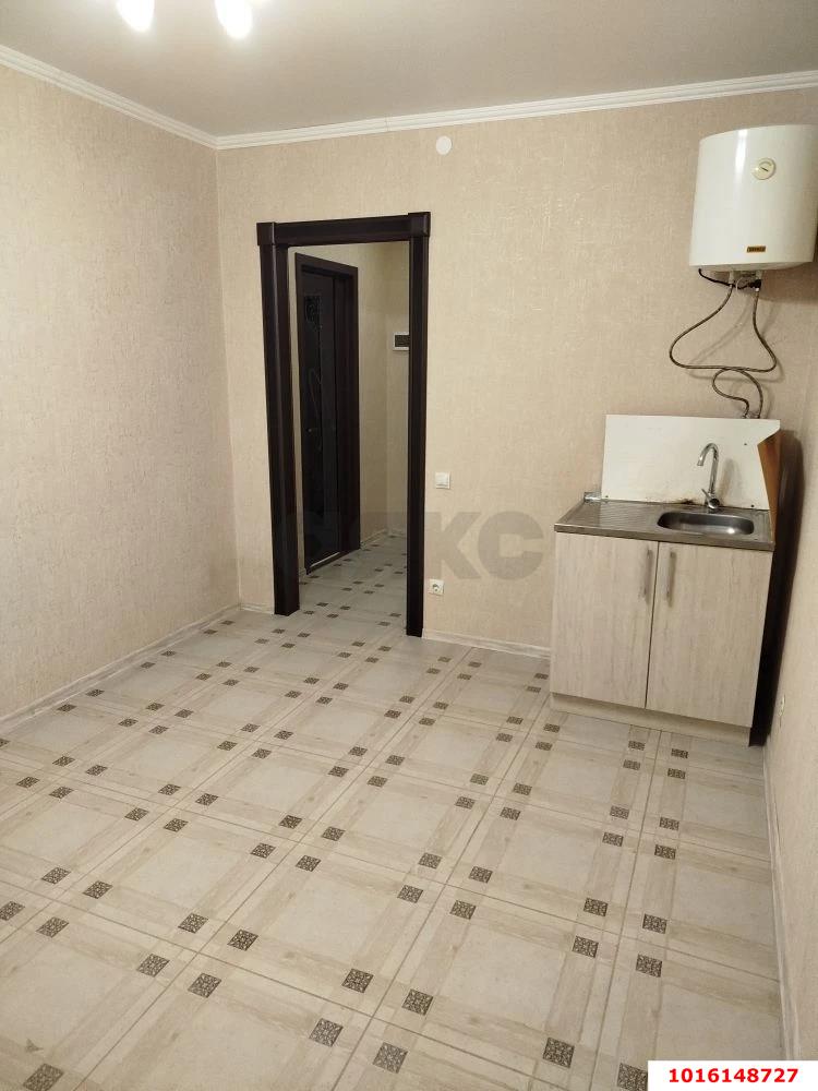 Фото №6: 1-комнатная квартира 38 м² - Краснодар, Прикубанский внутригородской округ, Завод Радиоизмерительных Приборов, мкр. Музыкальный, ул. имени Дунаевского И.И., 22Б