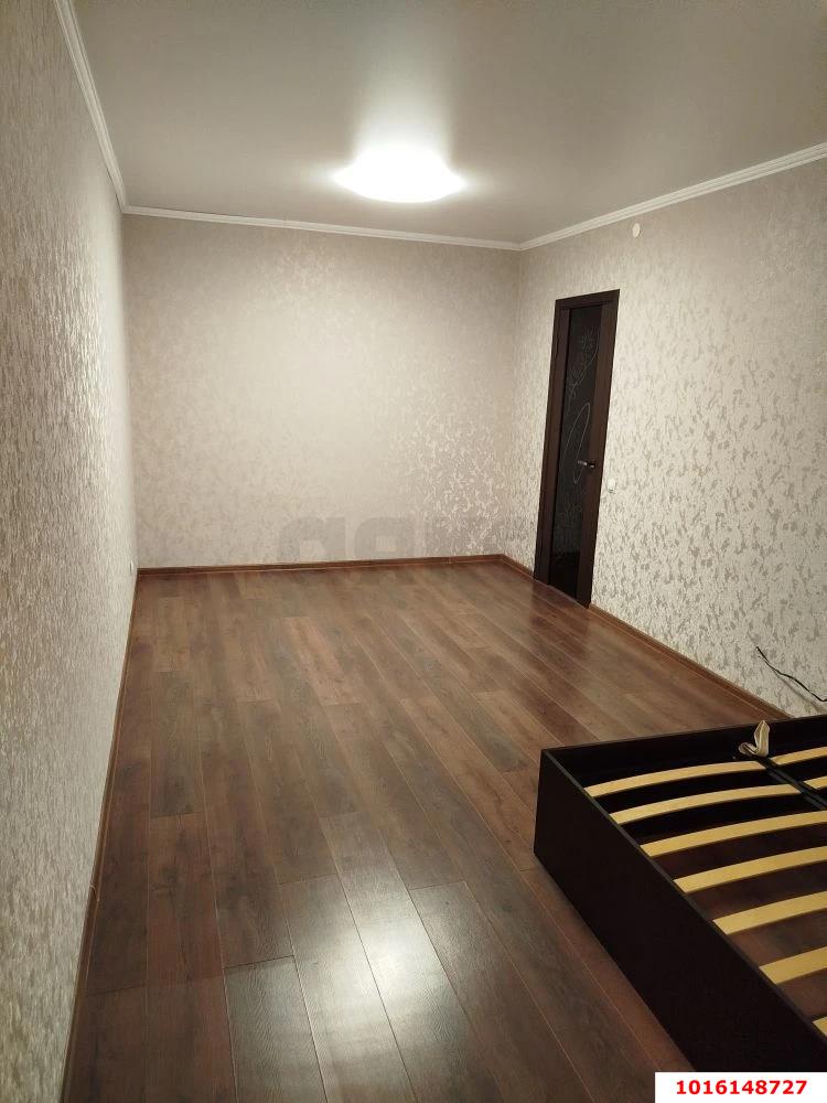 Фото №2: 1-комнатная квартира 38 м² - Краснодар, Прикубанский внутригородской округ, Завод Радиоизмерительных Приборов, мкр. Музыкальный, ул. имени Дунаевского И.И., 22Б