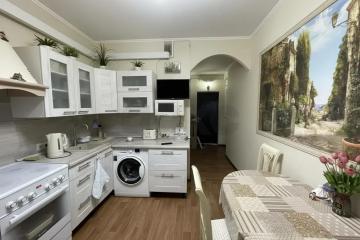 Фото №2: 2-комнатная квартира 65 м² - Краснодар, мкр. Завод Измерительных Приборов, ул. Зиповская, 41