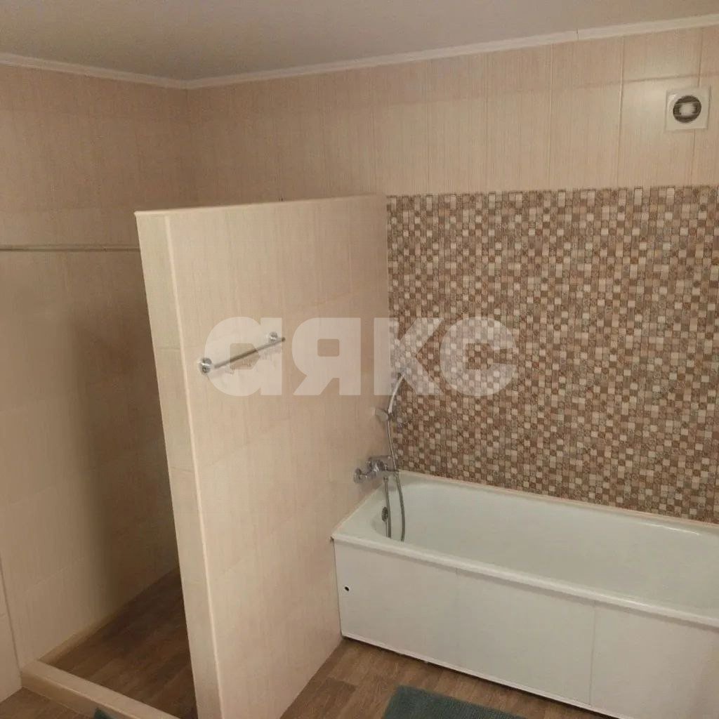 Фото №10: Дом 240 м² + 5 сот. - Супсех