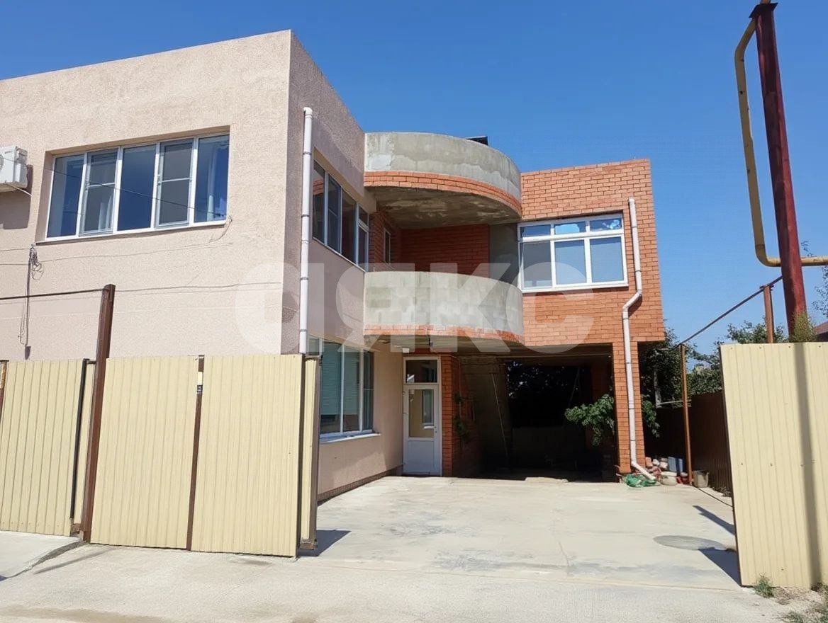 Фото №1: Дом 240 м² + 5 сот. - Супсех