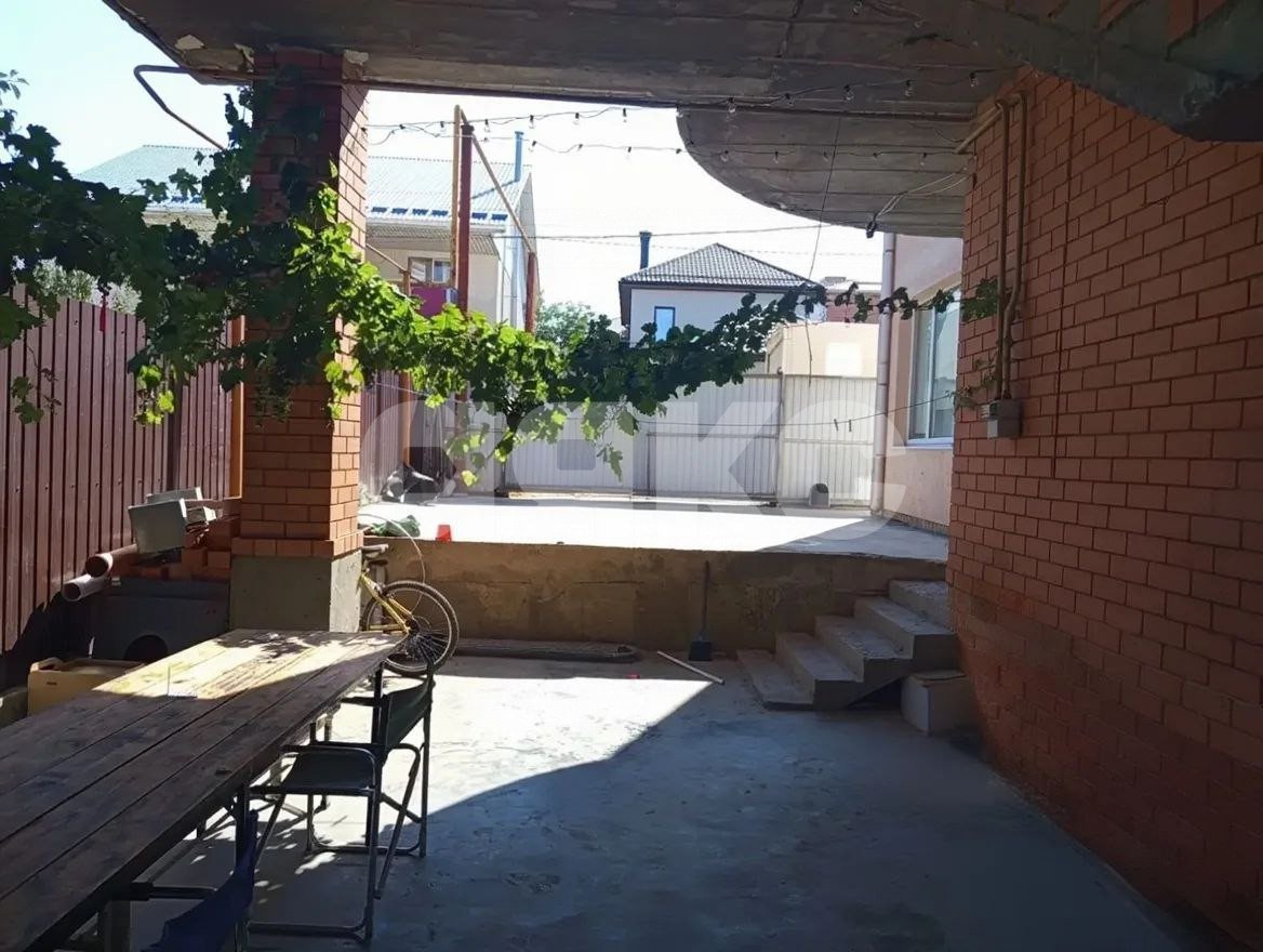 Фото №3: Дом 240 м² + 5 сот. - Супсех