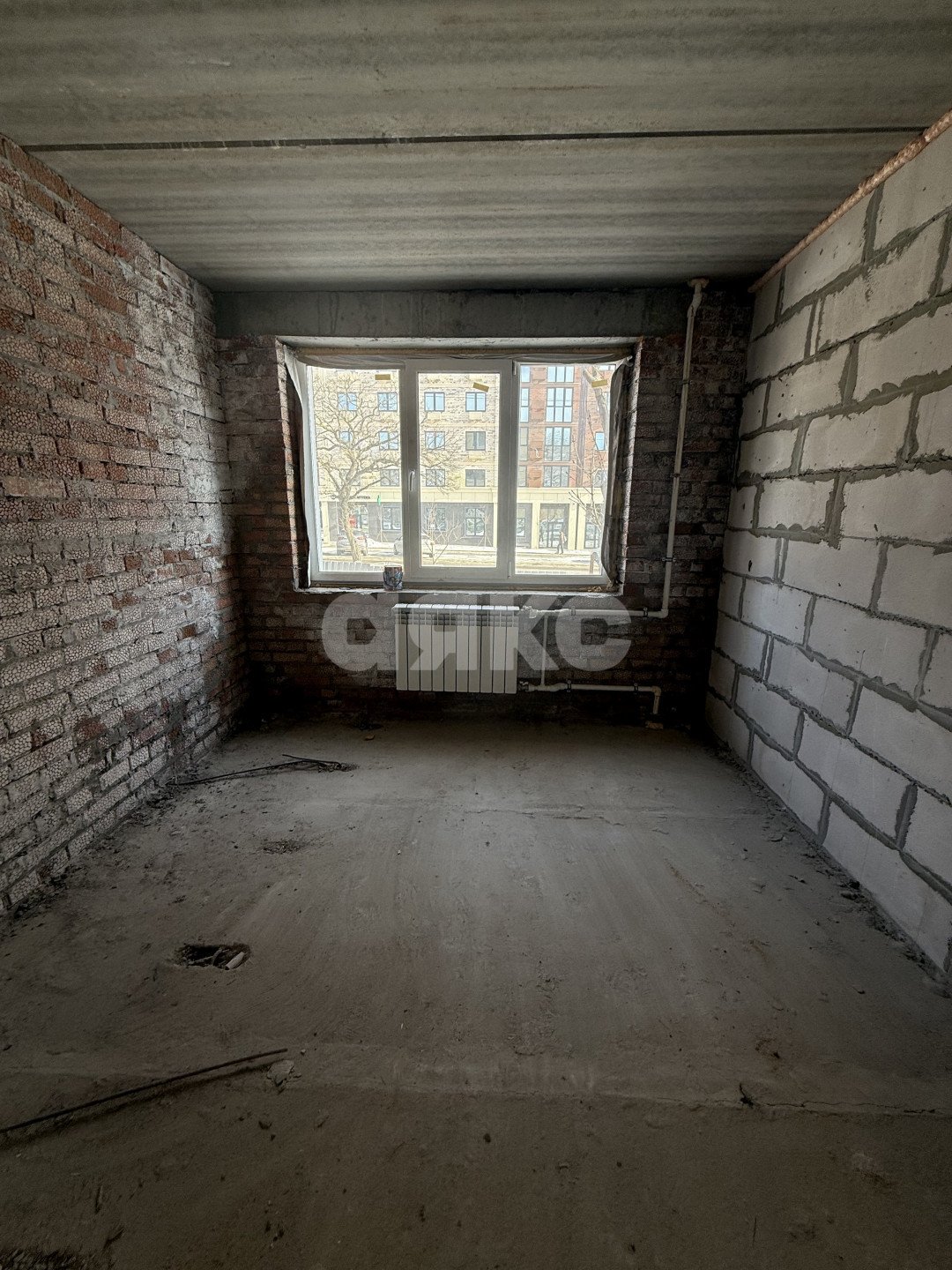 Фото №3: 4-комнатная квартира 60 м² - Мариуполь, р. Жовтневый, пр-кт Строителей, 64