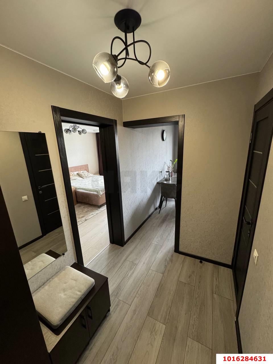 Фото №7: 1-комнатная квартира 42 м² - Краснодар, Прикубанский внутригородской округ, мкр. Завод Измерительных Приборов, ул. имени 40-летия Победы, 33/10