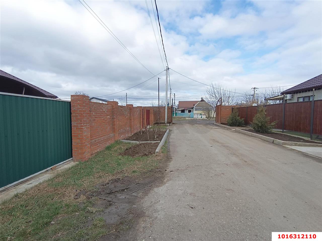 Фото №3: Дом 54 м² + 3.5 сот. - Старокорсунская, мкр. Карасунский внутригородской округ, ул. имени Михаила Ветрова, 25