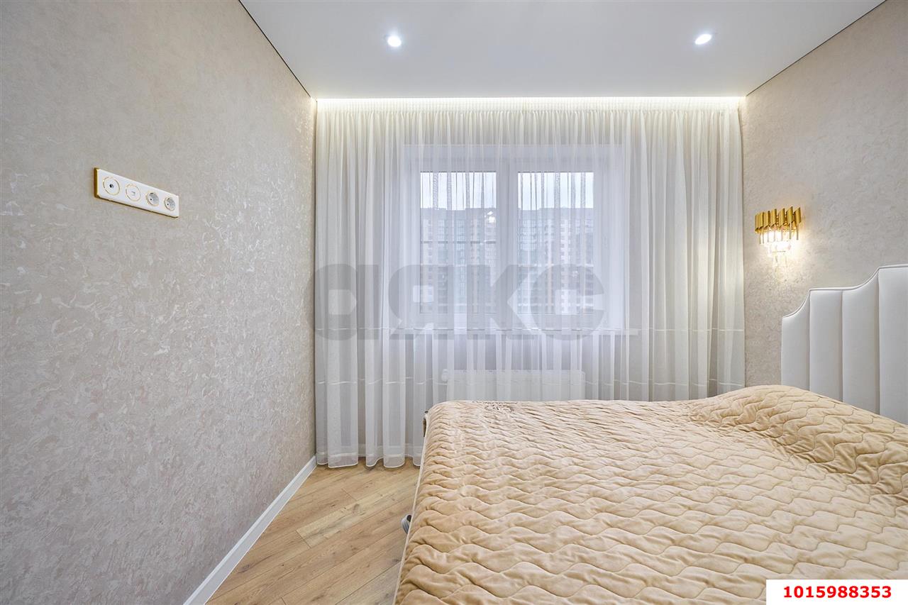 Фото №6: 3-комнатная квартира 80 м² - Краснодар, ЖК Урал, Карасунский внутригородской округ, Камвольно-суконный Комбинат, мкр. жилой комплекс Ural, ул. Уральская, 87/7