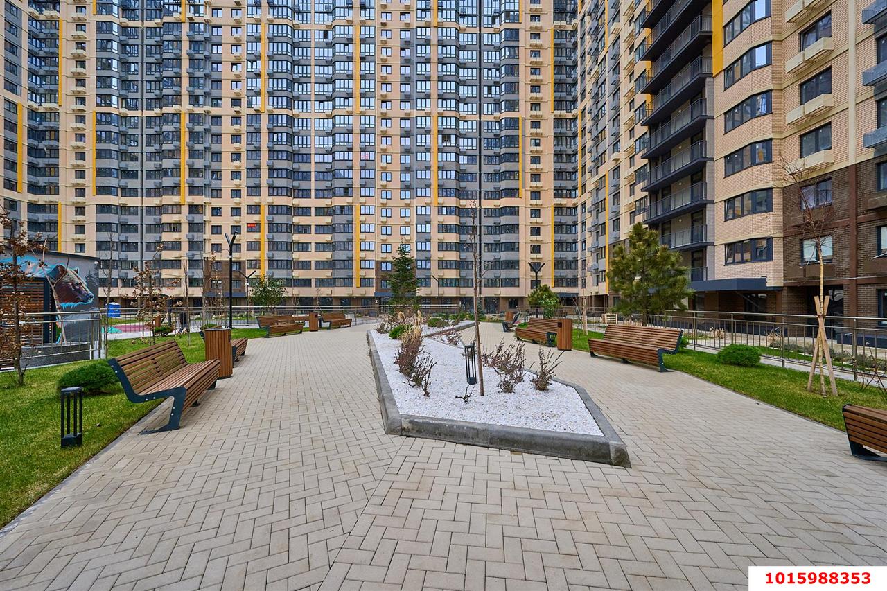 Фото №16: 3-комнатная квартира 80 м² - Краснодар, ЖК Урал, Карасунский внутригородской округ, Камвольно-суконный Комбинат, мкр. жилой комплекс Ural, ул. Уральская, 87/7