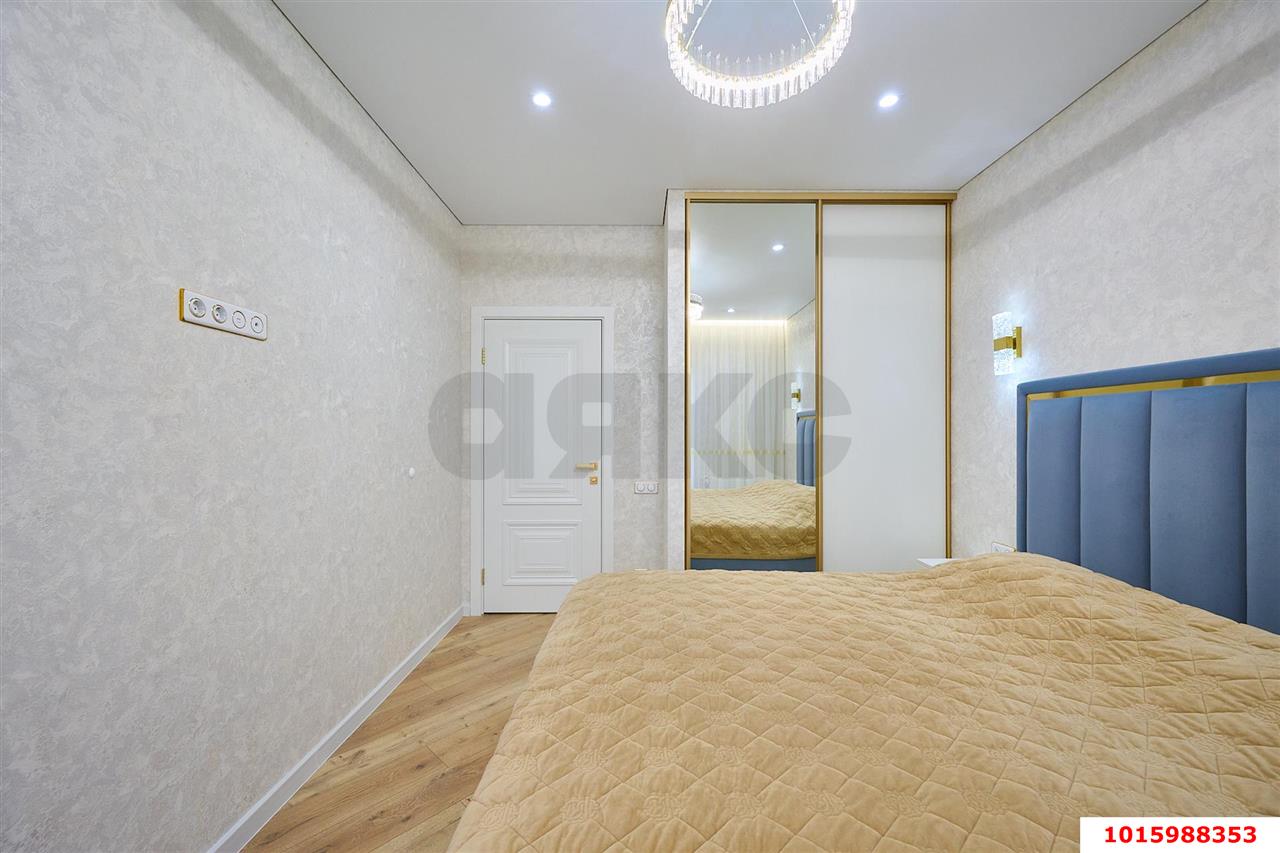 Фото №8: 3-комнатная квартира 80 м² - Краснодар, ЖК Урал, Карасунский внутригородской округ, Камвольно-суконный Комбинат, мкр. жилой комплекс Ural, ул. Уральская, 87/7