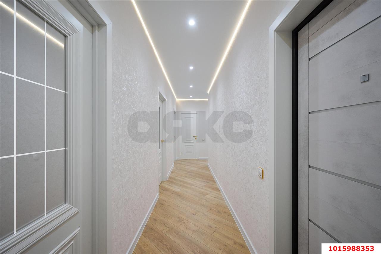 Фото №13: 3-комнатная квартира 80 м² - Краснодар, ЖК Урал, Карасунский внутригородской округ, Камвольно-суконный Комбинат, мкр. жилой комплекс Ural, ул. Уральская, 87/7