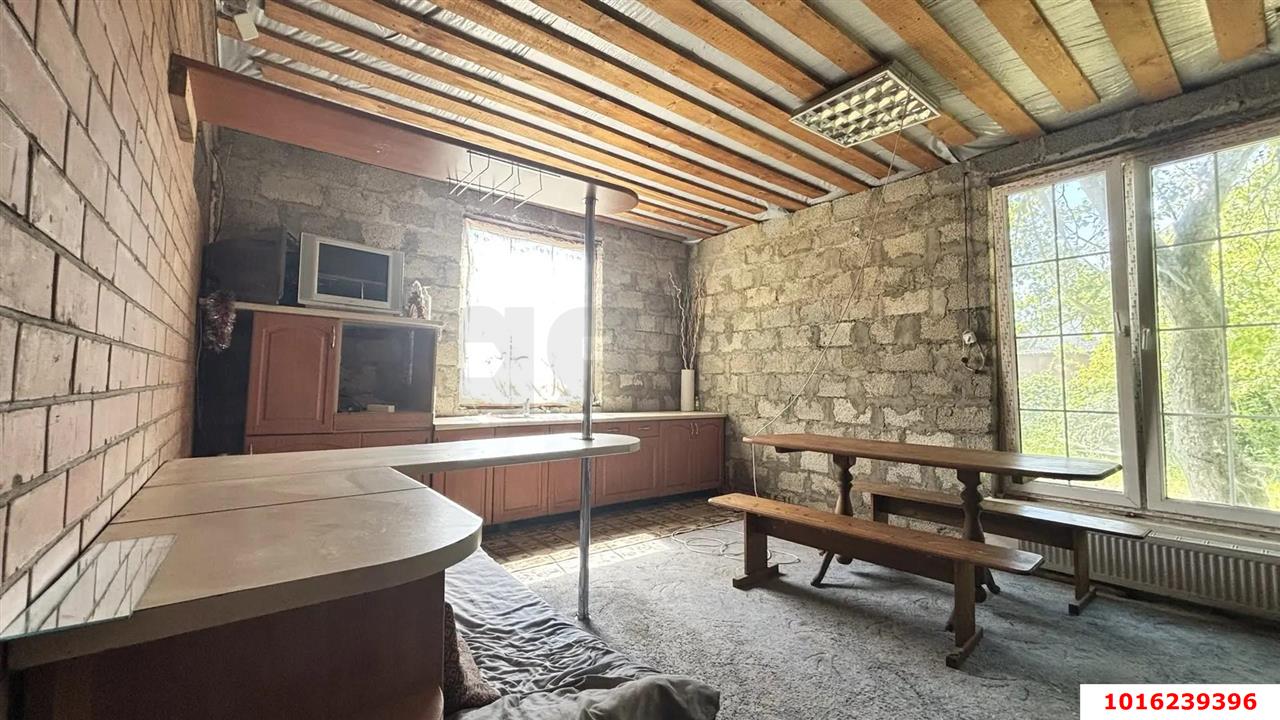 Фото №3: Дом 160 м² + 4.73 сот. - СНТ Строитель, мкр. Прикубанский внутригородской округ, ул. Сиреневая, 45
