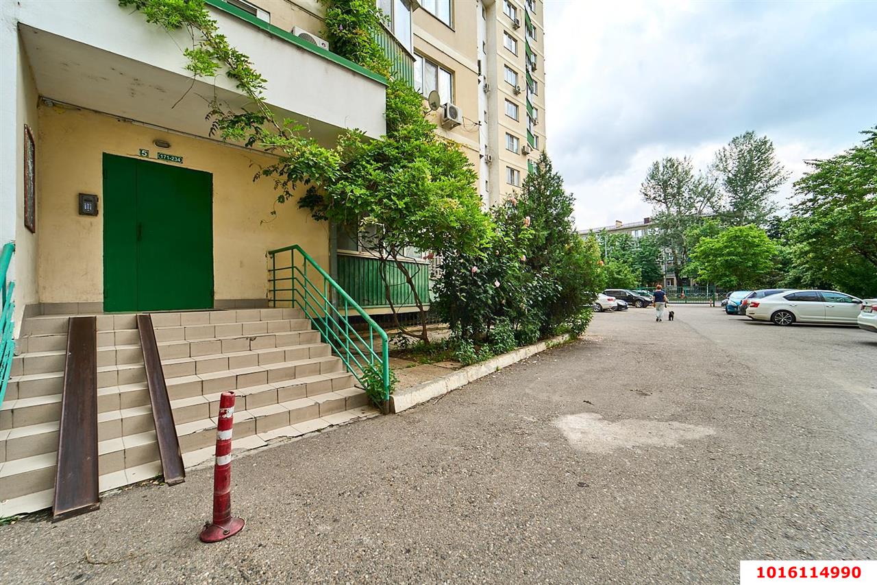 Фото №8: 1-комнатная квартира <span class="whitespace-nowrap">45 м²</span>, <span class="whitespace-nowrap">7/12 эт.</span> - Краснодар, Прикубанский внутригородской округ, Отделение № 1 совхоза Солнечный, мкр. Фестивальный, ул. Атарбекова, 5