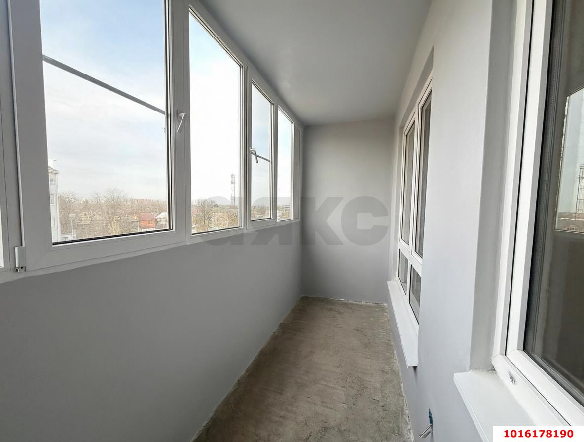 Фото №9: 2-комнатная квартира <span class="whitespace-nowrap">42 м²</span>, <span class="whitespace-nowrap">4/4 эт.</span> - Краснодар, Прикубанский внутригородской округ, мкр. ЖК Дубровка, ул. Беговая, 56к2