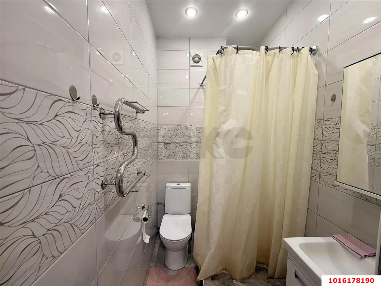 Фото №10: 2-комнатная квартира 42 м² - Краснодар, мкр. ЖК Дубровка, ул. Беговая, 56к2