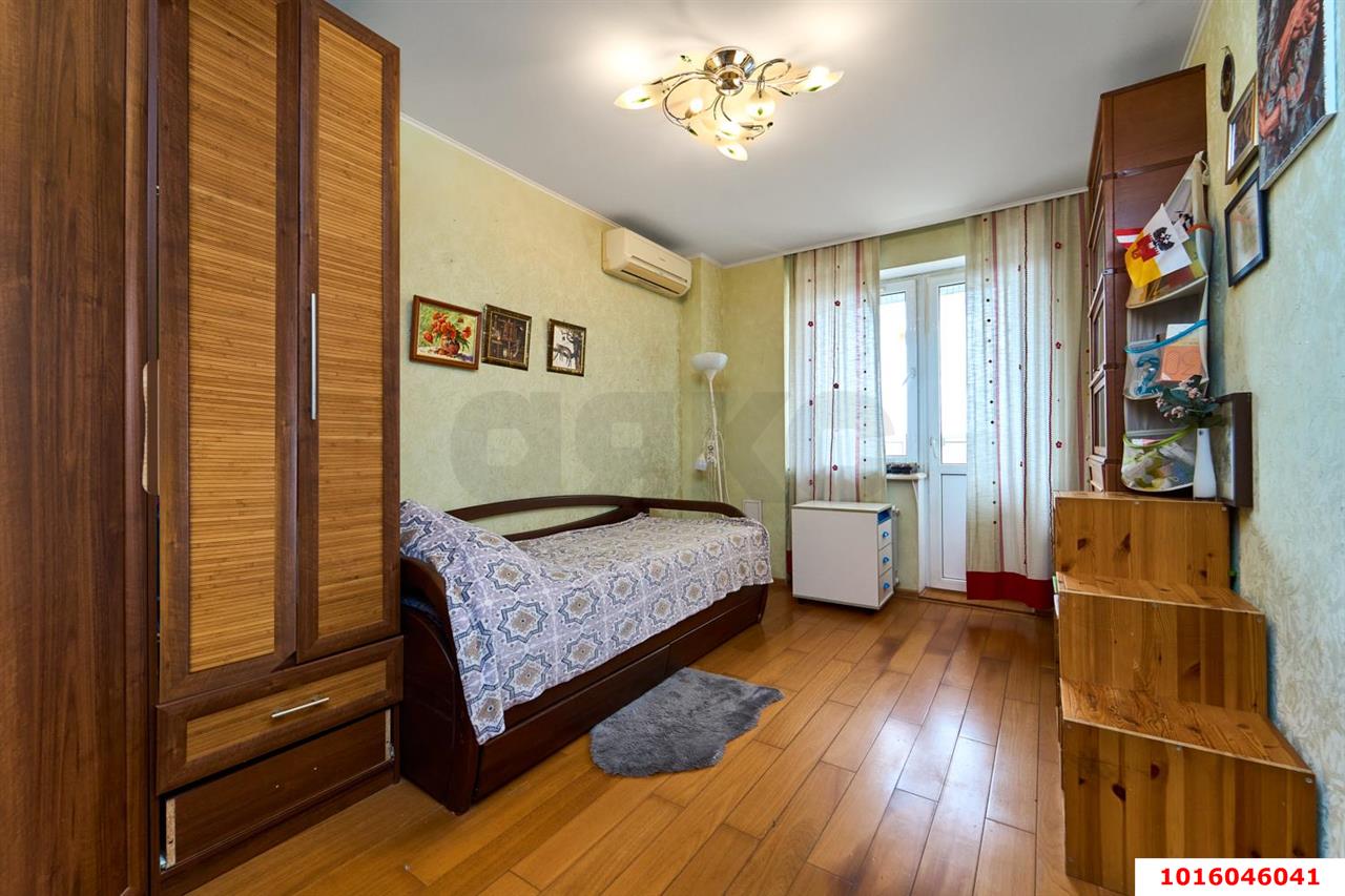 Фото №13: 3-комнатная квартира 89 м² - Краснодар, Центральный внутригородской округ, мкр. Завод Измерительных Приборов, ул. Московская, 59