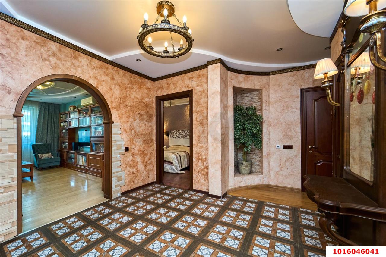 Фото №3: 3-комнатная квартира 89 м² - Краснодар, Центральный внутригородской округ, мкр. Завод Измерительных Приборов, ул. Московская, 59