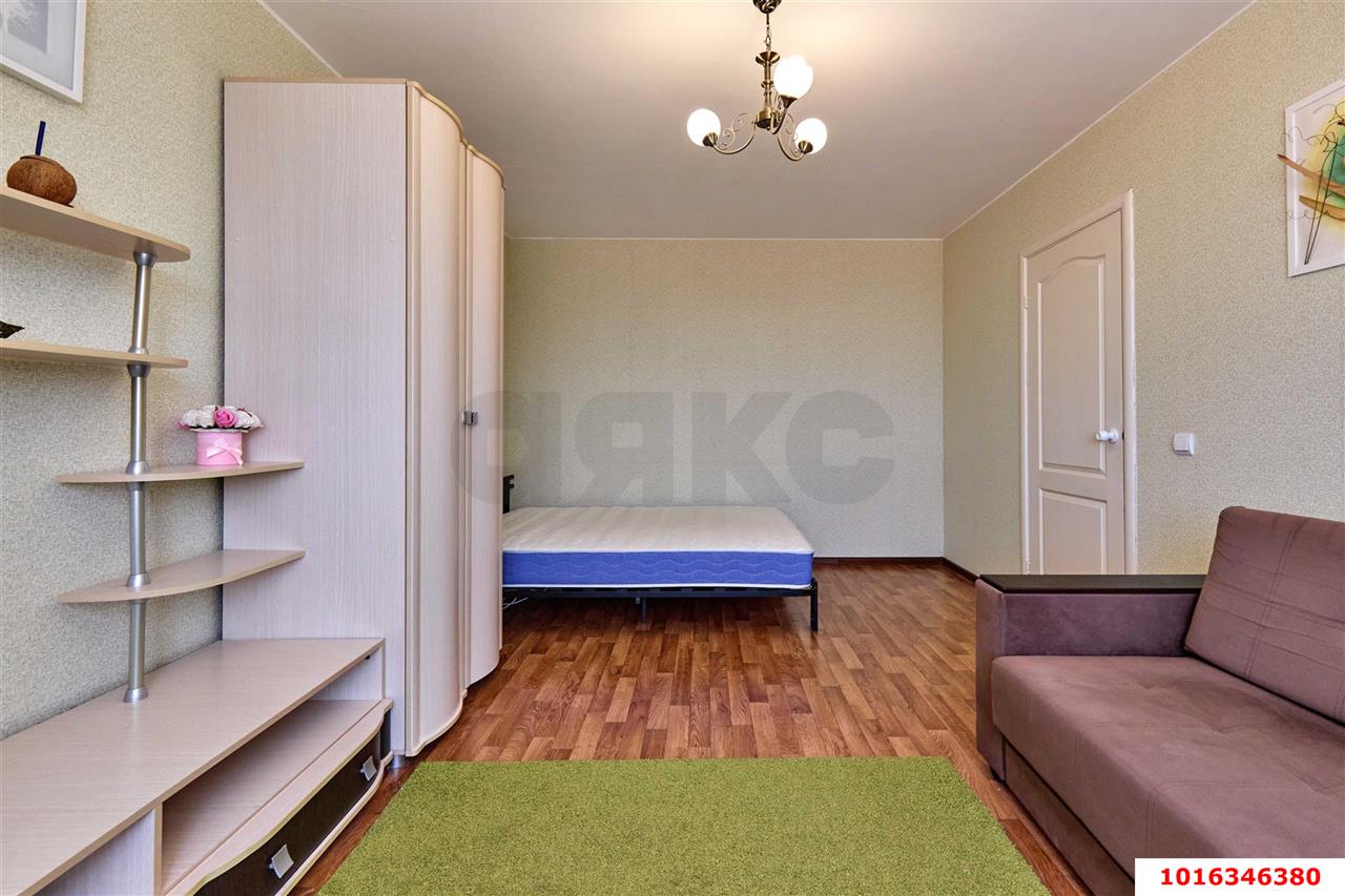 Фото №3: 1-комнатная квартира 40 м² - Краснодар, Прикубанский внутригородской округ, мкр. Восточно-Кругликовский, ул. Героев-Разведчиков, 32