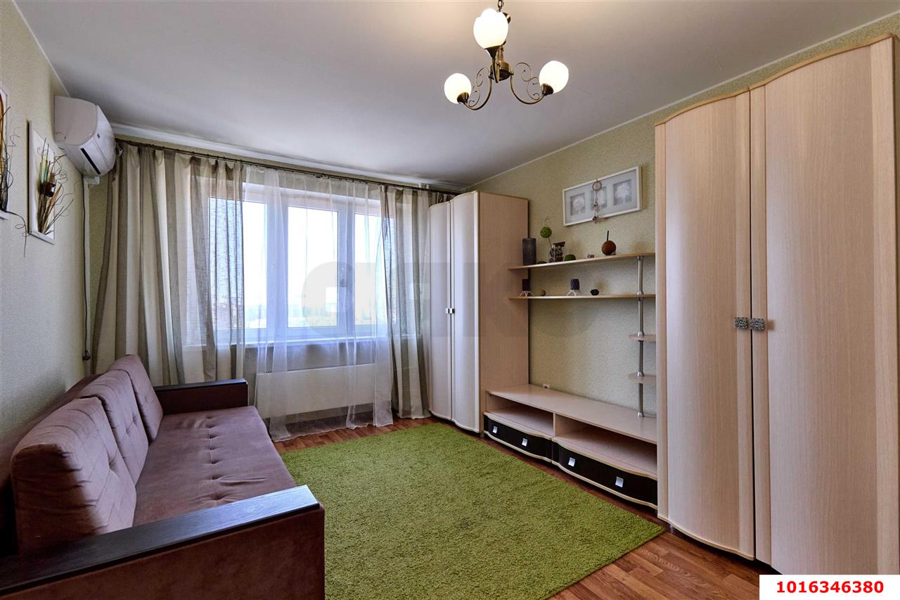 Фото №1: 1-комнатная квартира 40 м² - Краснодар, Прикубанский внутригородской округ, мкр. Восточно-Кругликовский, ул. Героев-Разведчиков, 32