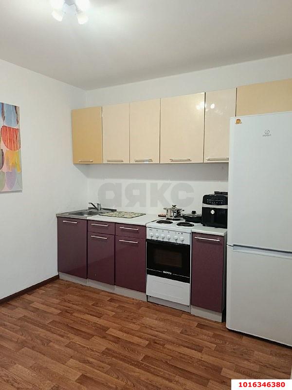 Фото №2: 1-комнатная квартира 40 м² - Краснодар, Прикубанский внутригородской округ, мкр. Восточно-Кругликовский, ул. Героев-Разведчиков, 32