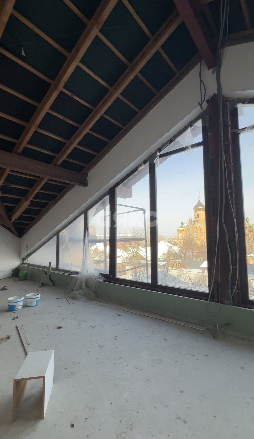 Фото №5: Дом 515 м² + 8 сот. - Луганск, р. Жовтневый, ул. 26 Бакинских Комиссаров