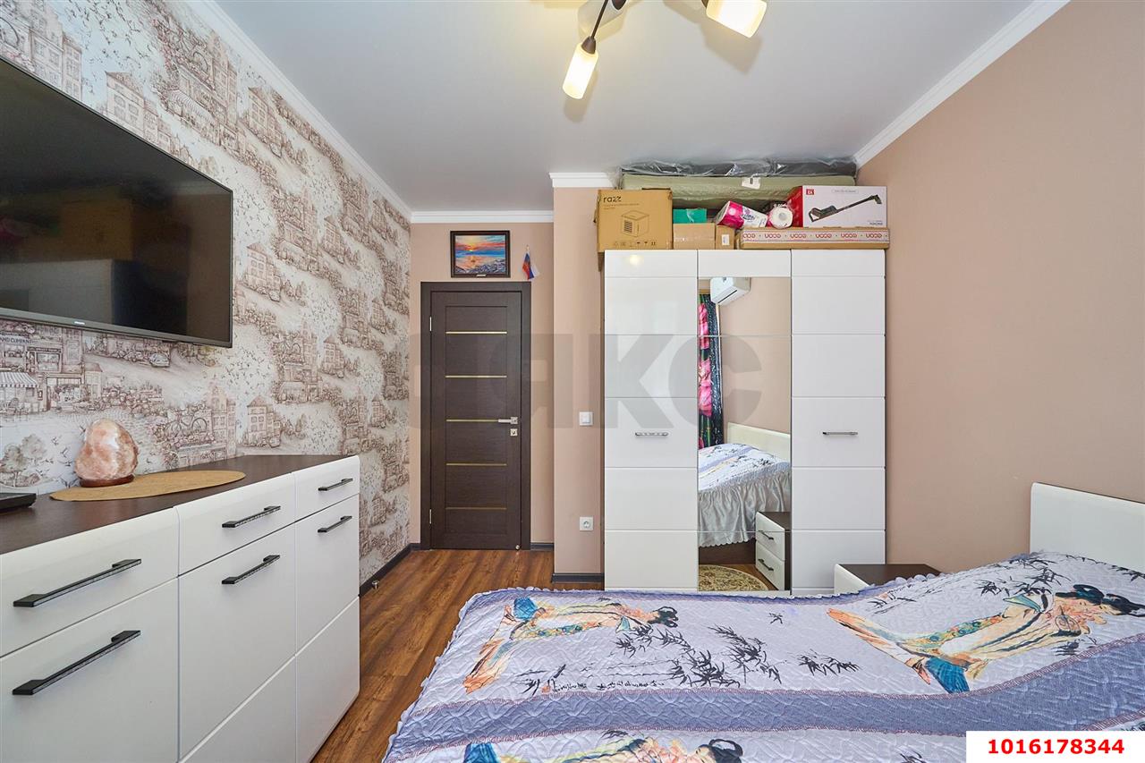 Фото №8: 3-комнатная квартира 63 м² - Краснодар, Карасунский внутригородской округ, мкр. Гидростроителей, ул. имени Дмитрия Благоева