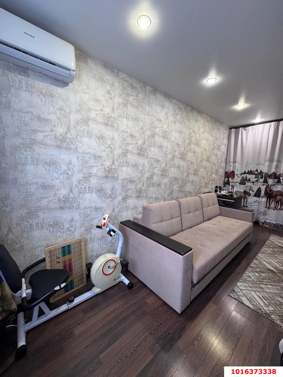 Фото №8: 1-комнатная квартира 38 м² - Краснодар, жилой комплекс Времена Года 3, Завод Радиоизмерительных Приборов, имени Петра Метальникова, мкр. Прикубанский внутригородской округ, ул. Цезаря Куникова, 24к2