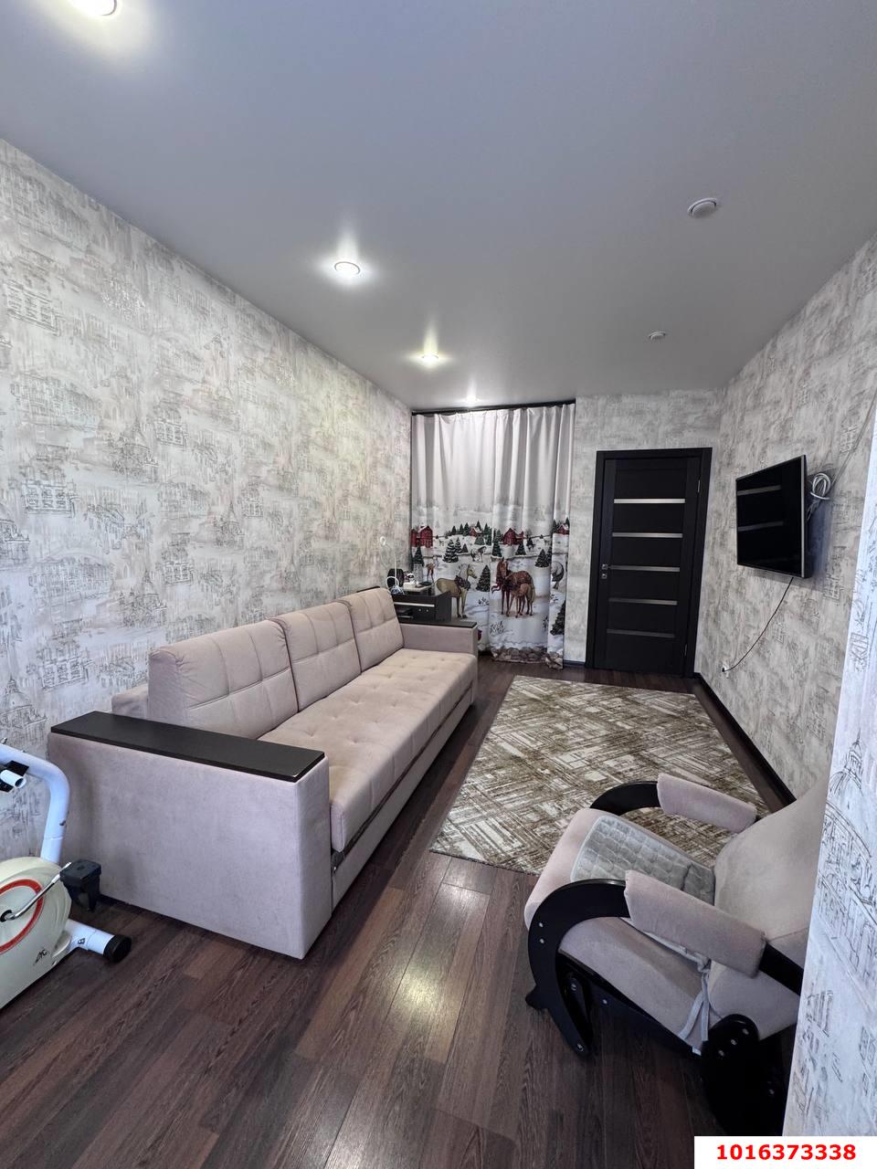 Фото №9: 1-комнатная квартира 38 м² - Краснодар, жилой комплекс Времена Года 3, Завод Радиоизмерительных Приборов, имени Петра Метальникова, мкр. Прикубанский внутригородской округ, ул. Цезаря Куникова, 24к2