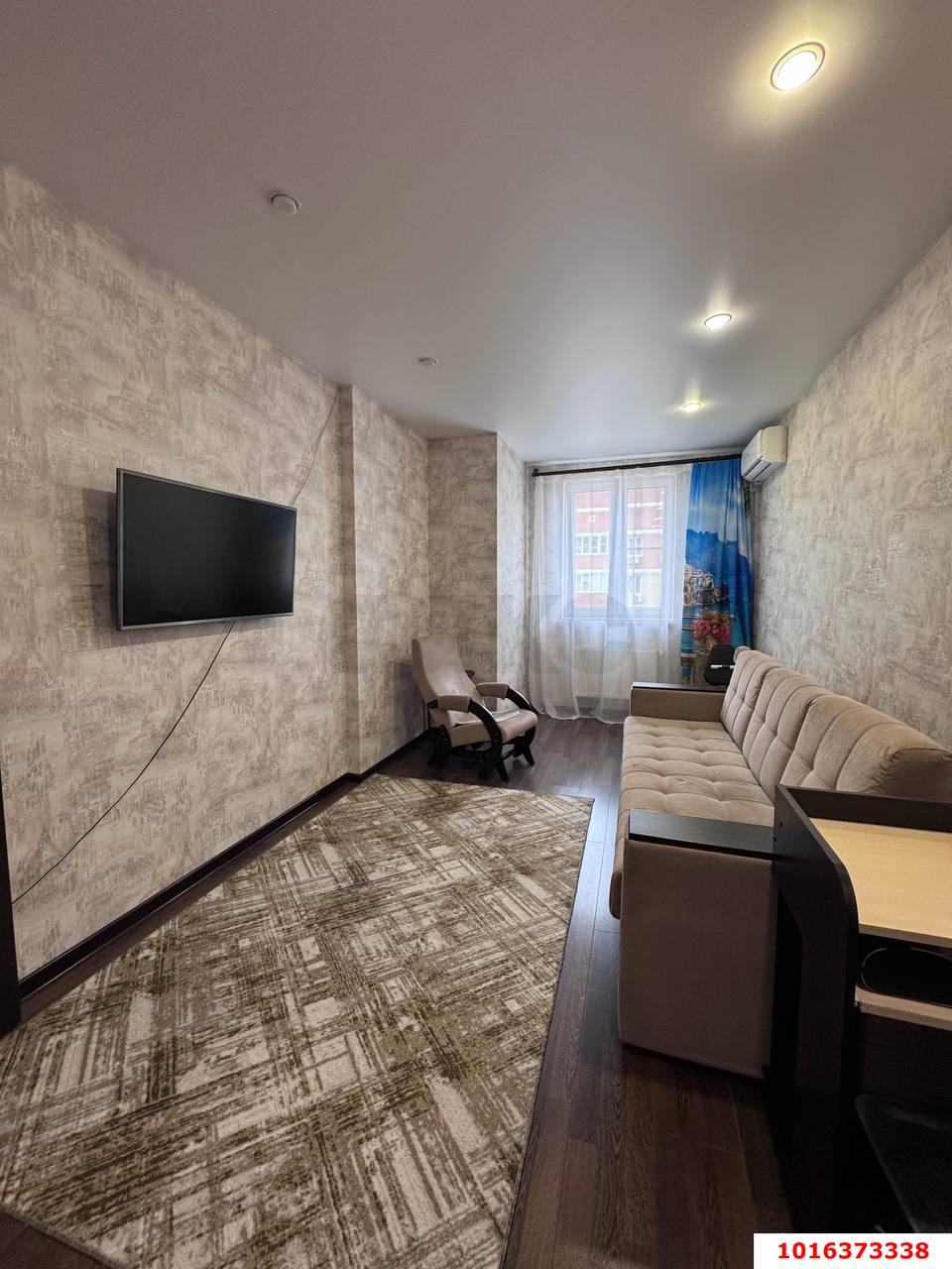 Фото №7: 1-комнатная квартира 38 м² - Краснодар, жилой комплекс Времена Года 3, Завод Радиоизмерительных Приборов, имени Петра Метальникова, мкр. Прикубанский внутригородской округ, ул. Цезаря Куникова, 24к2