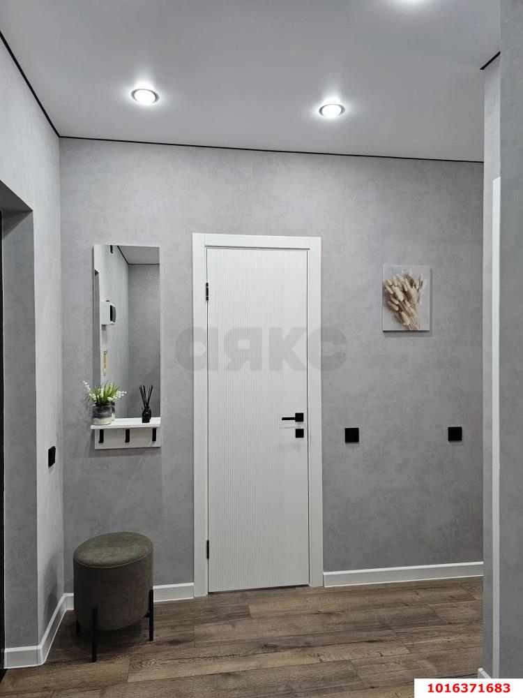 Фото №3: 1-комнатная квартира 38 м² - Краснодар, Прикубанский внутригородской округ, ЖК Славянка, мкр. Славянский, ул. Заполярная, 39к3