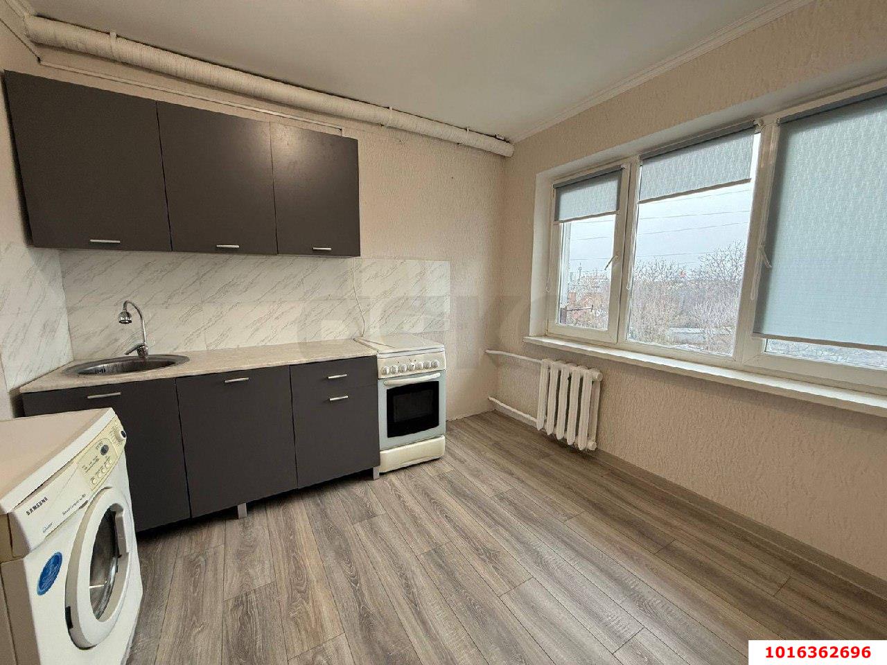 Фото №1: 1-комнатная квартира 32 м² - Краснодар, Карасунский внутригородской округ, мкр. Черёмушки, ул. Селезнёва, 84