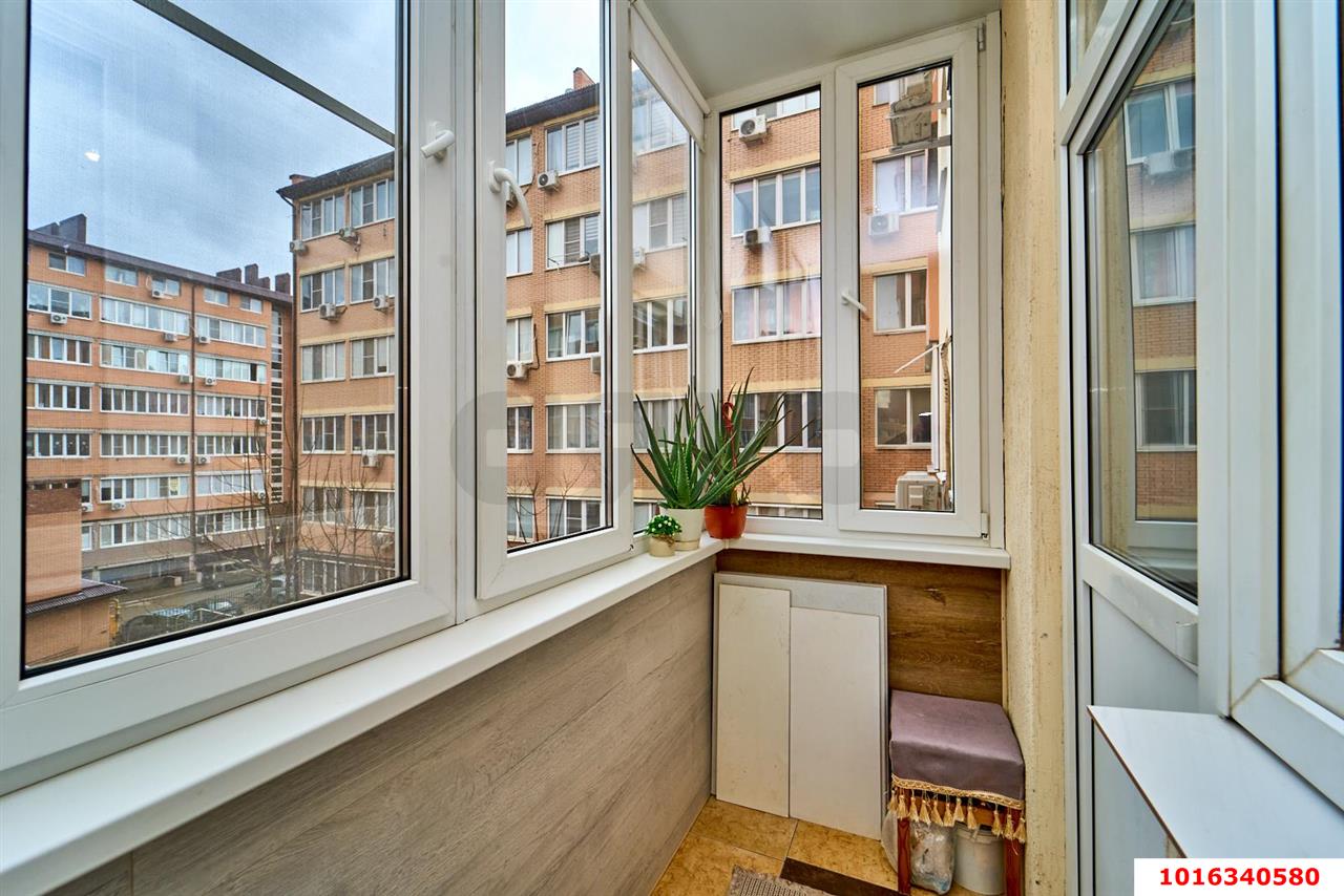 Фото №10: 1-комнатная квартира 44 м² - Краснодар, Завод Радиоизмерительных Приборов, Прикубанский внутригородской округ, имени Петра Метальникова, жилой комплекс Лучезарный, мкр. Музыкальный, ул. имени Сергея Есенина, 131