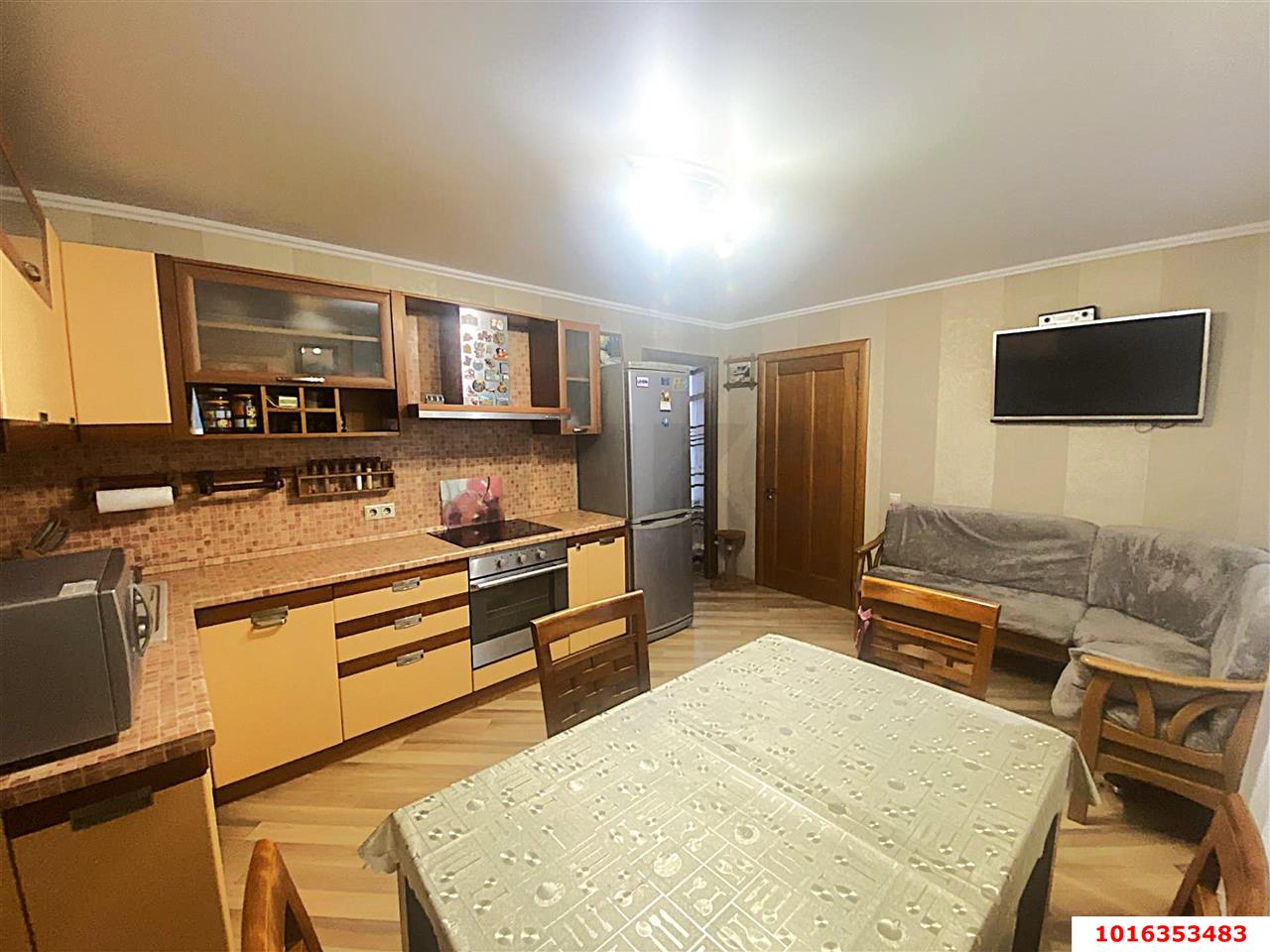 Фото №3: 2-комнатная квартира 64 м² - Краснодар, Западный внутригородской округ, мкр. Центральный, ул. Советская