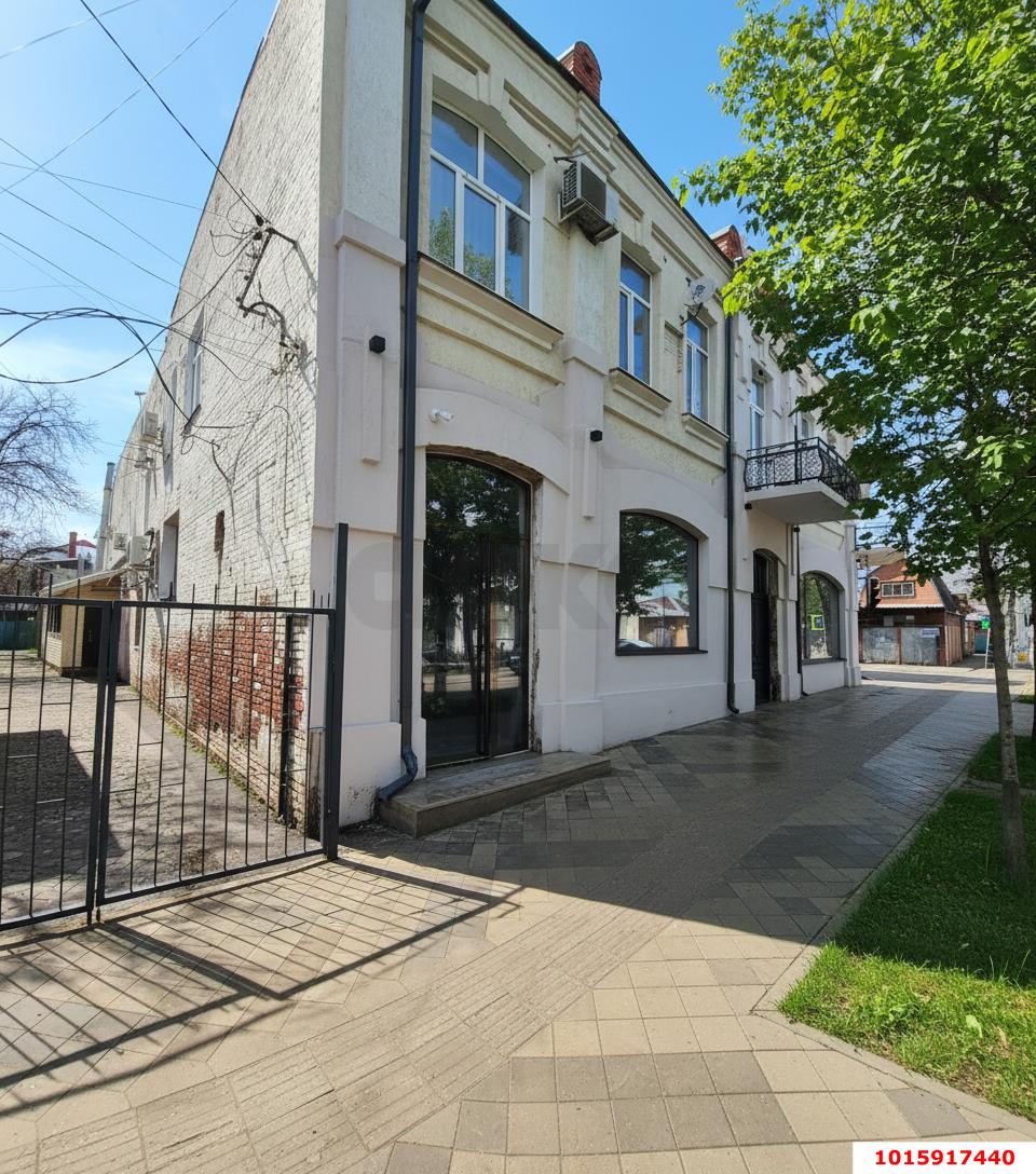 Фото №3: Коммерция 203 м² - Краснодар, Центральный внутригородской округ, мкр. Центральный, ул. Карасунская, 87