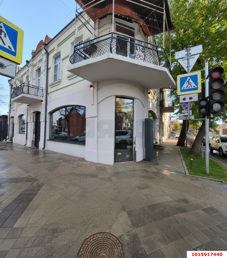 Фото №1: Коммерция 203 м² - Краснодар, Центральный внутригородской округ, мкр. Центральный, ул. Карасунская, 87