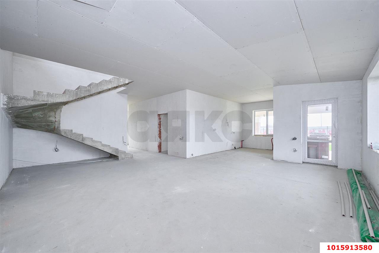 Фото №15: Дом 450 м² + 8 сот. - Краснодар, Прикубанский внутригородской округ, мкр. жилой комплекс Франция, пр-кт Европейский