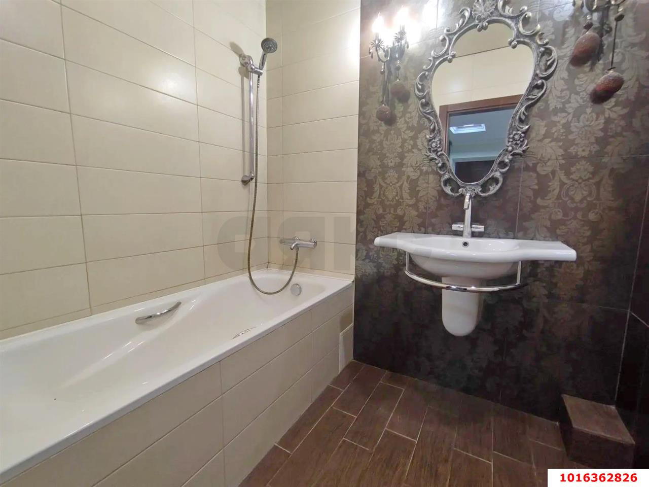 Фото №11: 2-комнатная квартира 85 м² - Краснодар, Карасунский внутригородской округ, мкр. Камвольно-суконный Комбинат, ул. Камвольная, 3