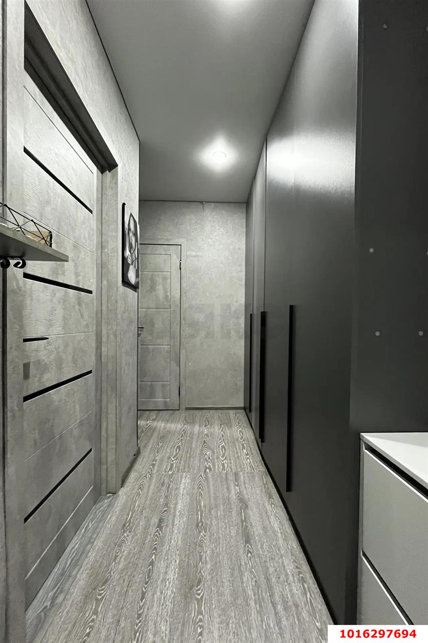 Фото №9: 1-комнатная квартира 47 м² - Краснодар, Прикубанский внутригородской округ, Завод Радиоизмерительных Приборов, жилой комплекс Культурный, мкр. Музыкальный, ул. имени Сергея Есенина, 80