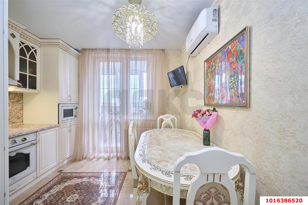 Фото №2: 3-комнатная квартира 83 м² - Краснодар, Карасунский внутригородской округ, жилой комплекс Феникс, мкр. Гидростроителей, ул. Игнатова, 4/1