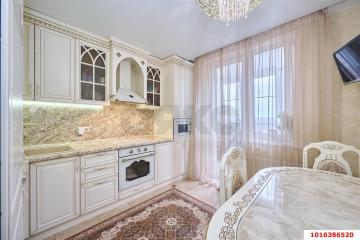 Фото №1: 3-комнатная квартира 83 м² - Краснодар, мкр. Гидростроителей, ул. Игнатова, 4/1