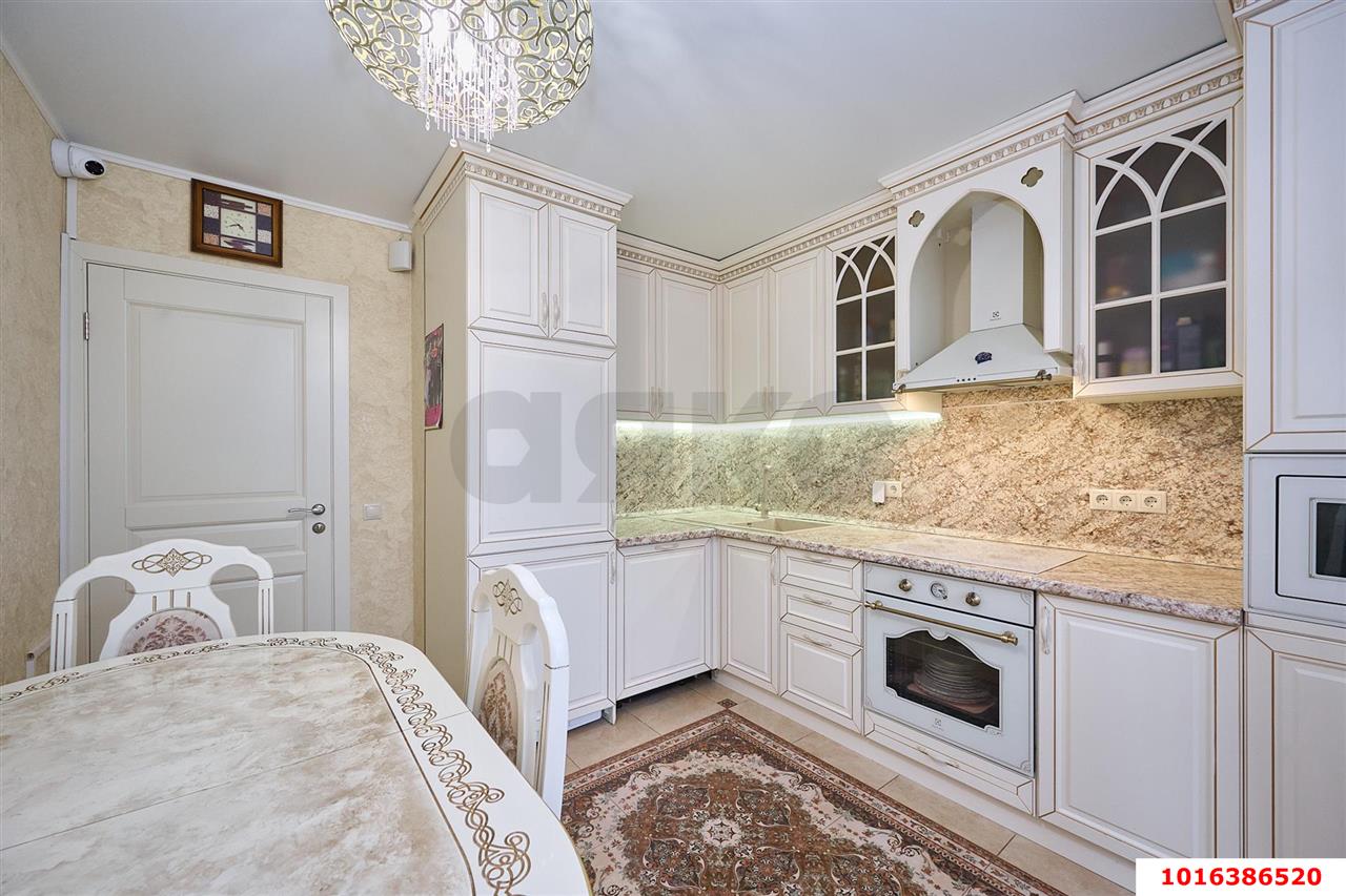 Фото №3: 3-комнатная квартира 83 м² - Краснодар, Карасунский внутригородской округ, жилой комплекс Феникс, мкр. Гидростроителей, ул. Игнатова, 4/1