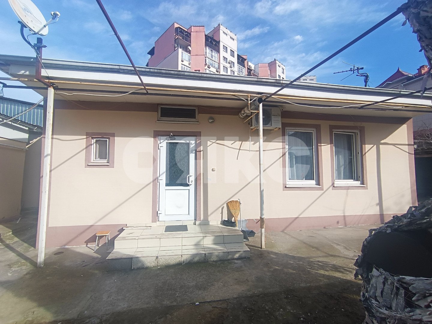 Фото №1: Дом 40 м² + 5.01 сот. - Геленджик, ул. Курзальная, 28