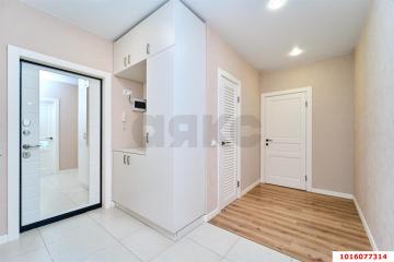 Фото №1: 2-комнатная квартира 55 м² - Краснодар, мкр. Светлоград, ул. Красных Партизан, 1/4к10