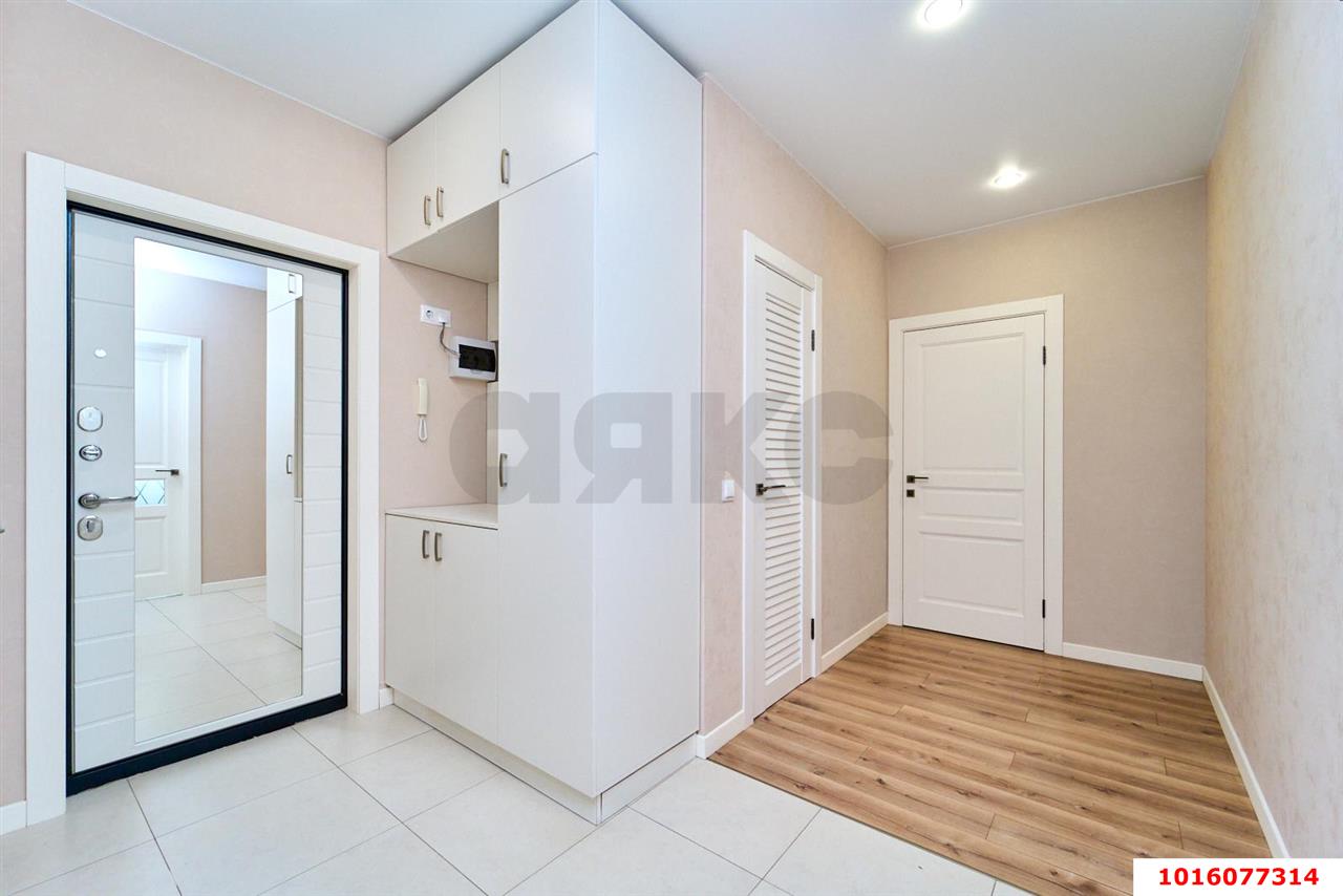 Фото №4: 2-комнатная квартира 55 м² - Краснодар, Прикубанский внутригородской округ, Славянский, мкр. Светлоград, ул. Красных Партизан, 1/4к10