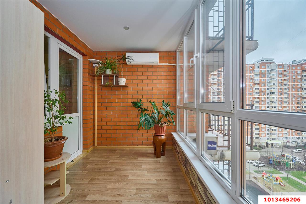 Фото №9: 3-комнатная квартира 78 м² - Краснодар, ЖК Керченский, Панорама, Прикубанский внутригородской округ, мкр. жилой комплекс Керченский, ул. им. Героя Сарабеева В.И., 5