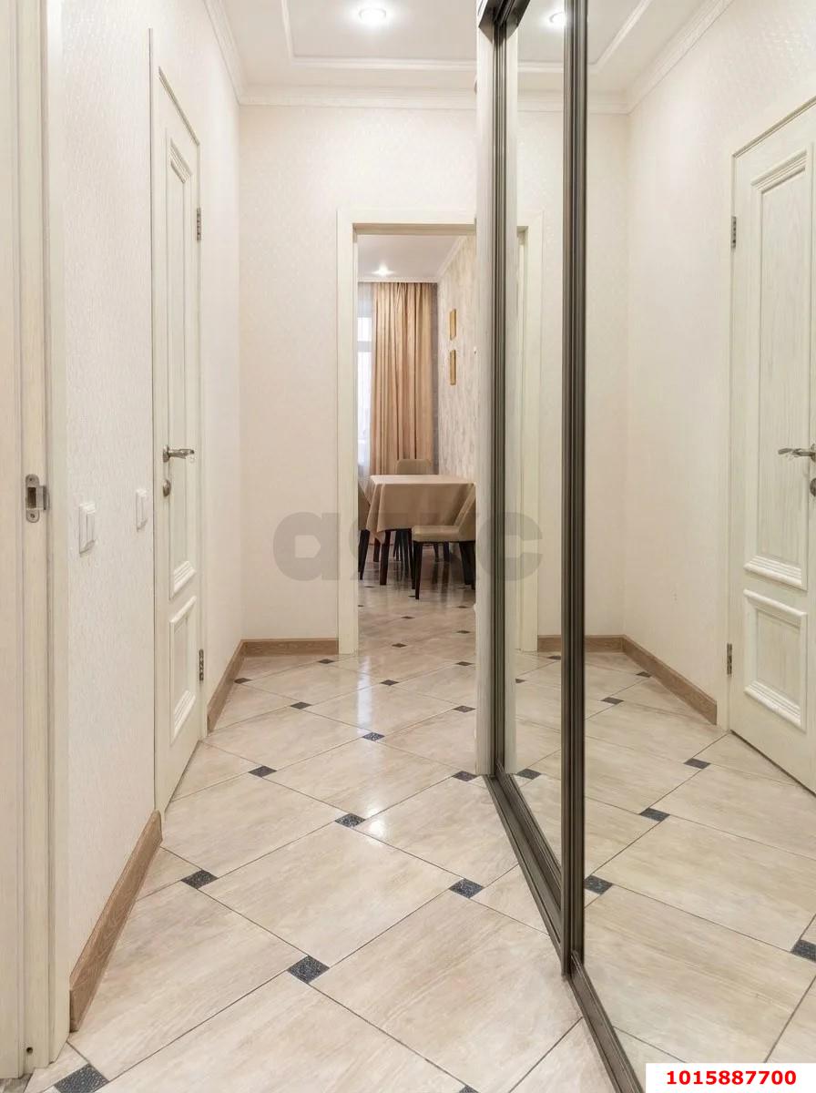 Фото №6: 2-комнатная квартира 70 м² - Краснодар, Прикубанский внутригородской округ, мкр. Юбилейный, ул. имени Калинина, 13/Б