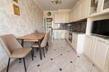 Фото №2: 2-комнатная квартира 70 м² - Краснодар, мкр. Юбилейный, ул. имени Калинина, 13/Б